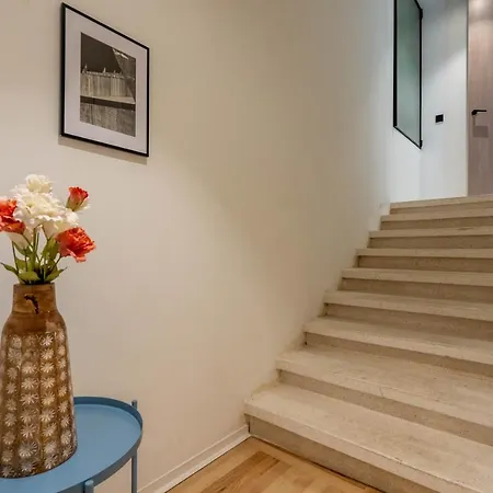 The Priest's By Lovelystay Apartment Porto