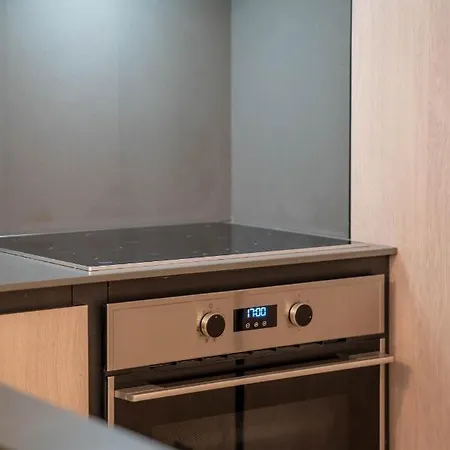 Апартаменты The Priest's By Lovelystay