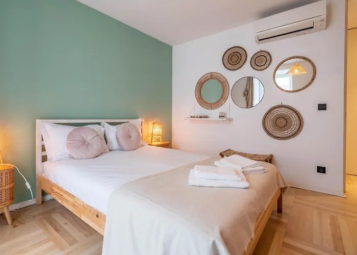 The Priest's By Lovelystay Apartamento Porto
