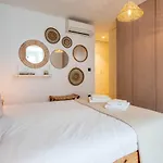 The Priest's By Lovelystay Apartamento