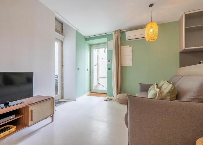 The Priest's By Lovelystay Porto