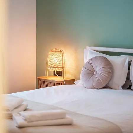 The Priest's By Lovelystay * Πόρτο