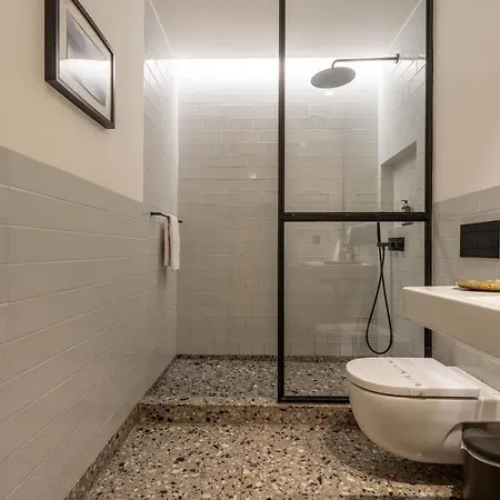 Διαμέρισμα The Priest's By Lovelystay